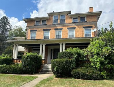 415 E Moody Ave, New Castle, PA, 16105