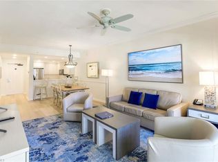 221 9th St S #305, Naples, FL 34102