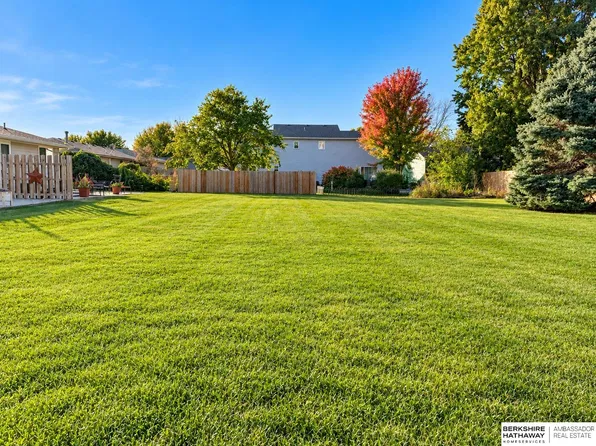 10 Idaho Ave, Fremont, NE 68025