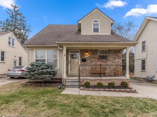 21718 Donaldson St, Dearborn, MI 48124