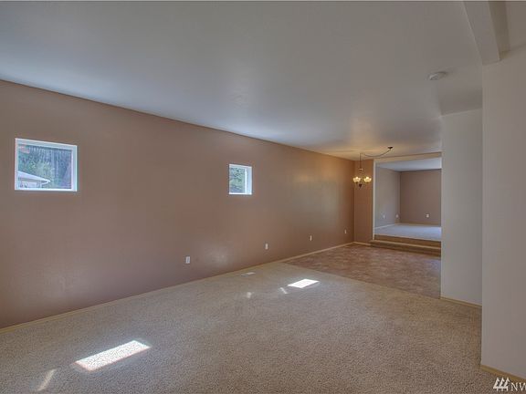 3rd image of 514 Vine St
