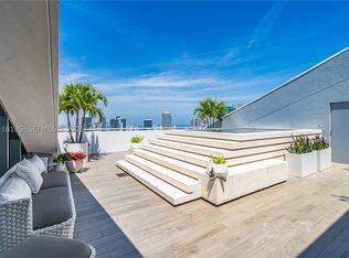 88 SW 7th St #Penthouse 4203, Miami, FL 33131