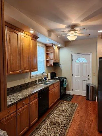 2205 Cleneay Ave — Photo 9