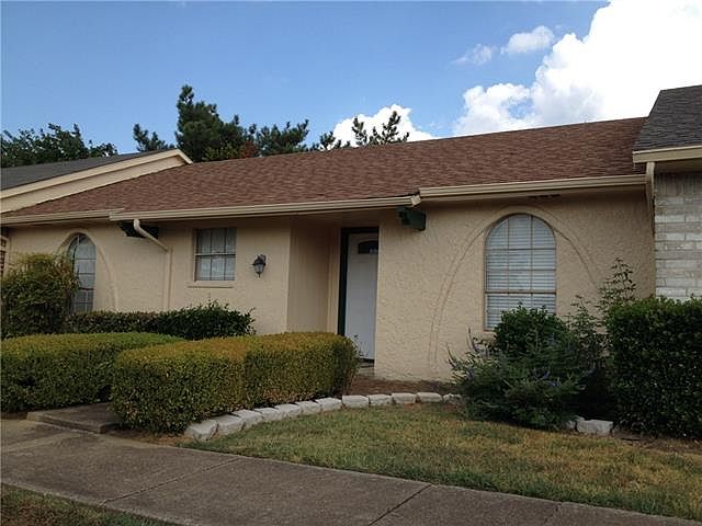 1st image of 9 E Townhouse Ln #26