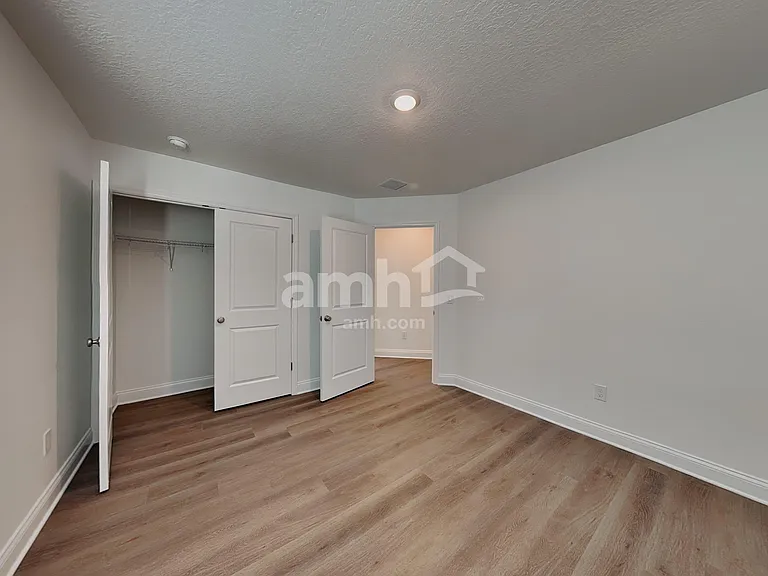 16397 Aubergine Aly — Photo 19