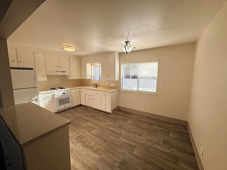 Riverdale Apartment Homes - Built Spacious, Beautiful Inside and Out! — Photo 14