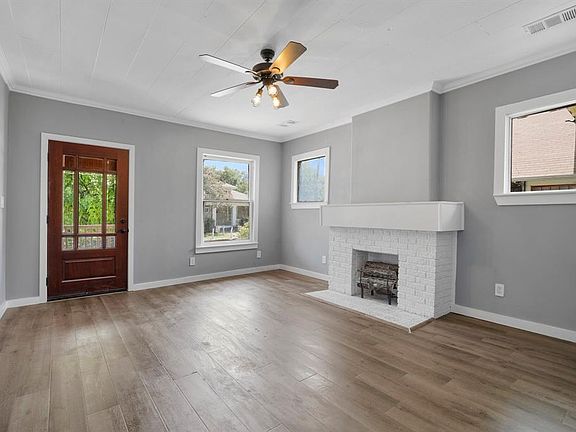 4th image of 1220 W Arlington Ave
