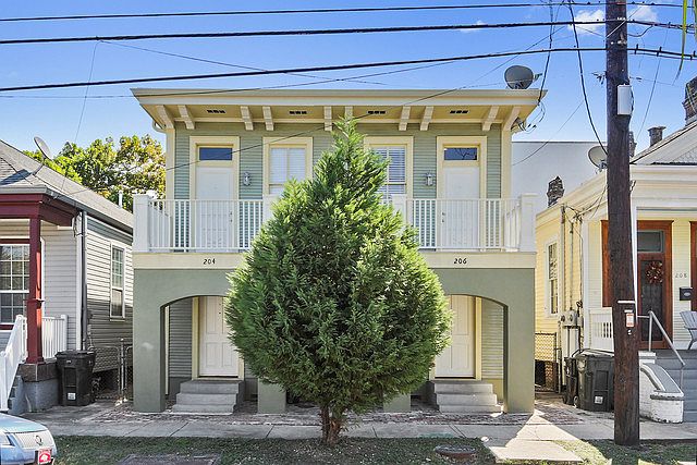 1st image of 204 S Murat St