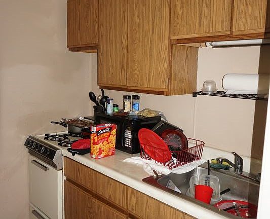 5th image of 404 W Livingston St