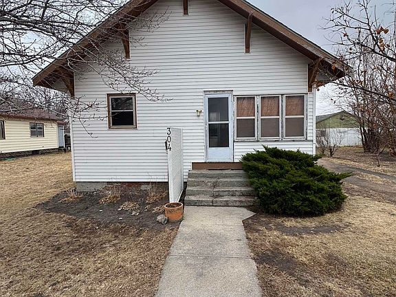 3rd image of 304 Highway 30 Rd