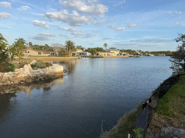 5250 Miller Bayou Dr Lot 3, Pt Richey, FL 34668