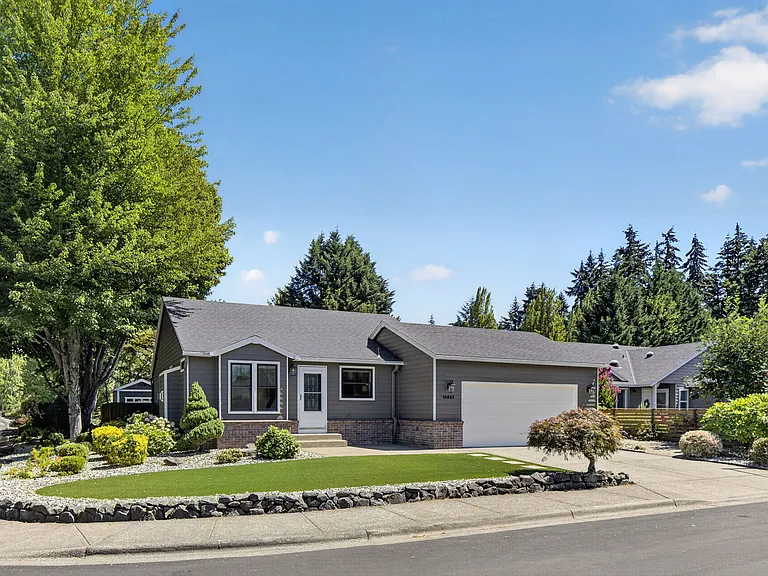 15863 SW Baler Way — Photo 3