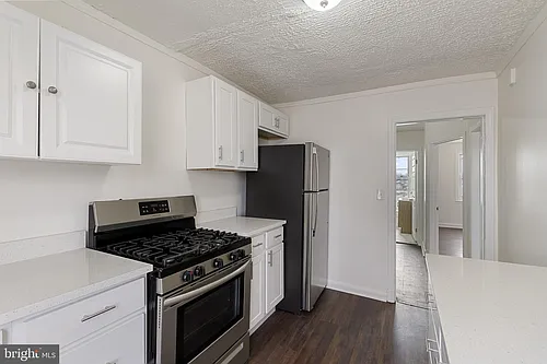 3902 Erdman Ave #2 Photo 1