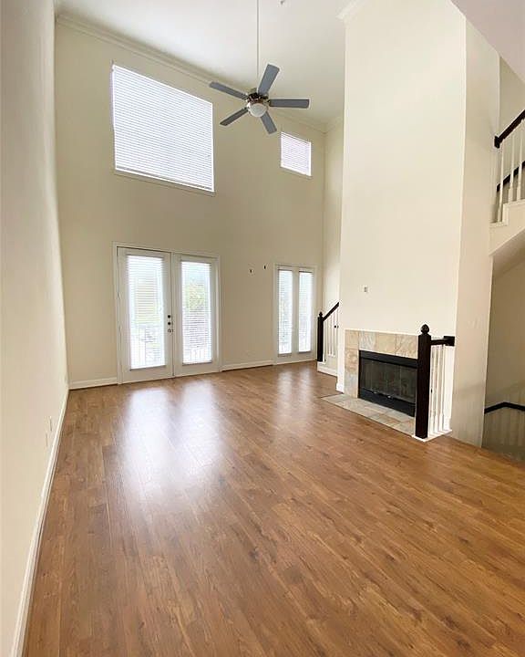 1st image of 8601 Thackery St #93