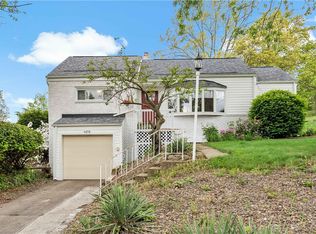 8819 Maple St, Allison Park, PA 15101