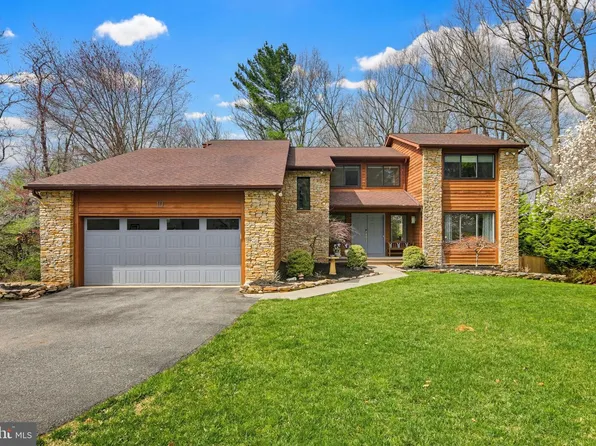 10 Spruce Ct, Owings Mills, MD 21117