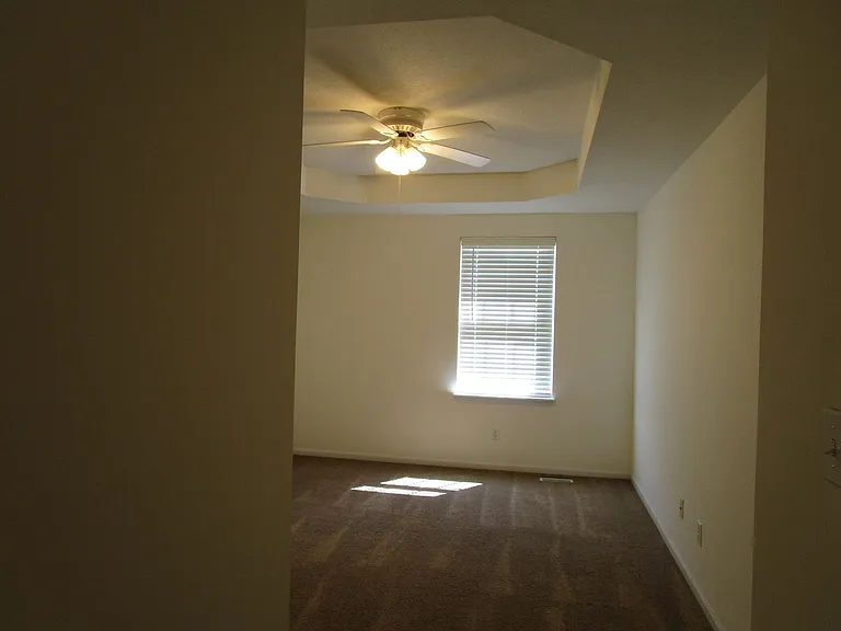 5001-5003 Betty Jean Way — Photo 31