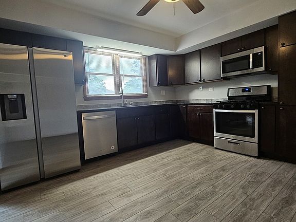 2nd image of 1005 Brentwood Ln