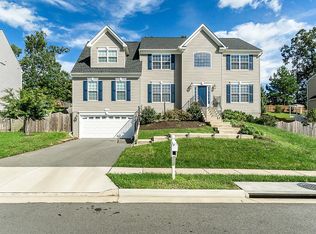 8769 Ellis Mill Dr, Gainesville, VA 20155