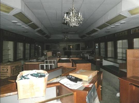 2nd image of 802 S Madison St