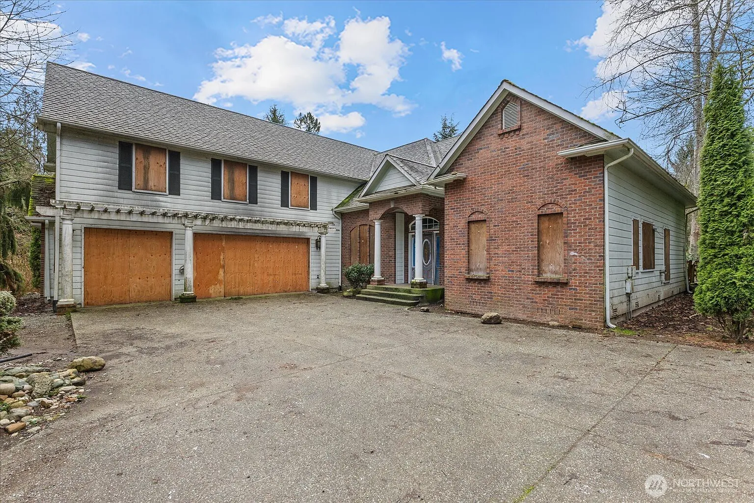 14930 Dubuque Road photo 1