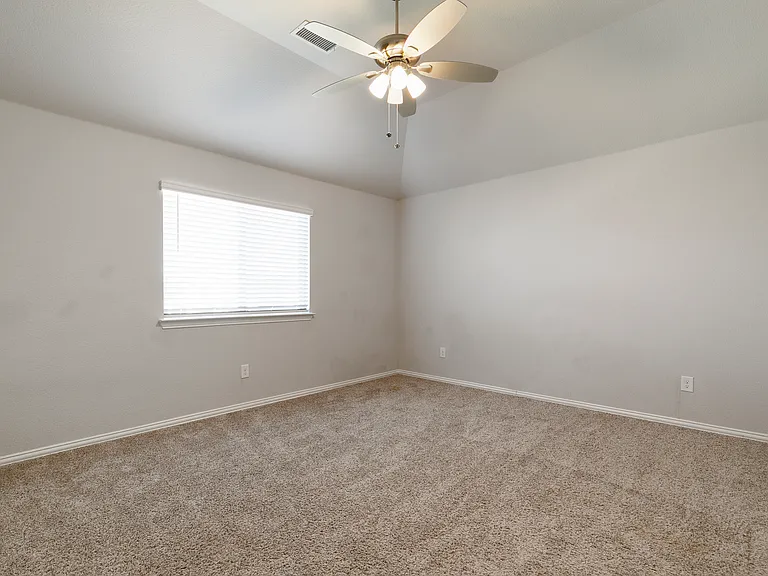 1113 Granger Dr — Photo 21