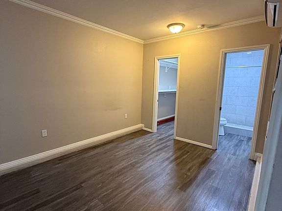 3rd image of 817 N Dickel St #1
