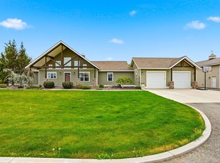 230 Albro Rd, Sunnyside, WA 98944
