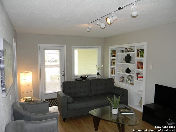 5th image of 227 Sabyan Dr