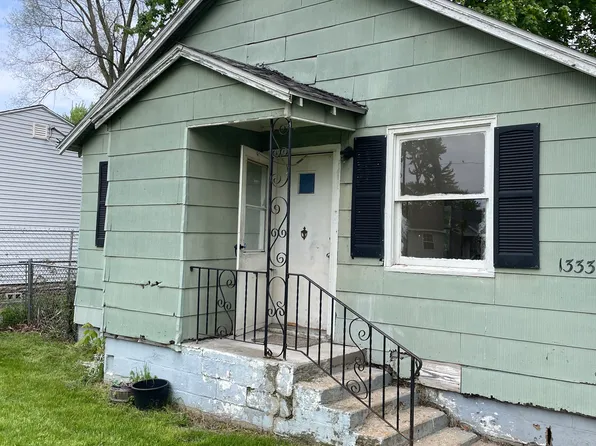 1333 Columbus Ave, Benton Harbor, MI 49022