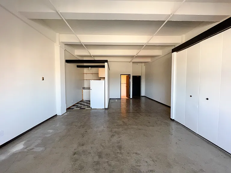 Loft Interior/Kitchen