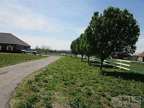 2nd image of 4330 County Road 2220