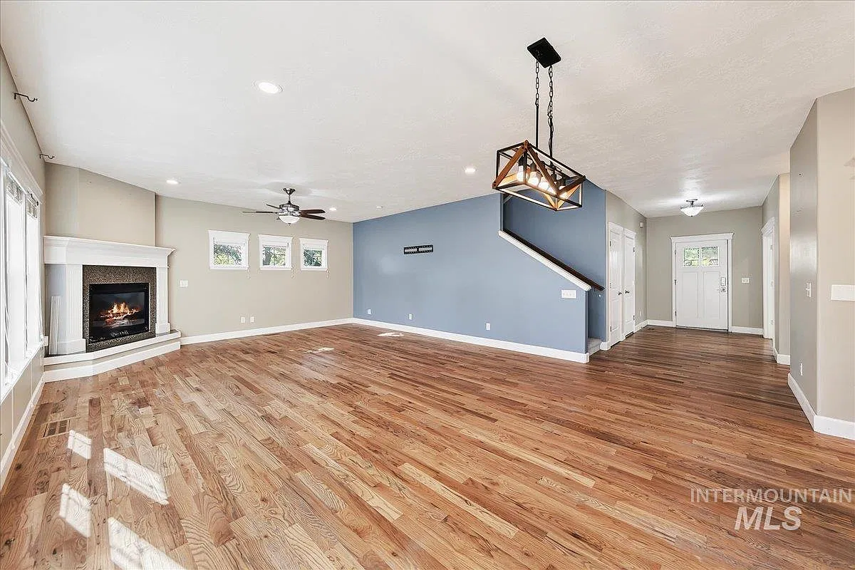 1210 West Cobblefield Court - 1 — Photo 4