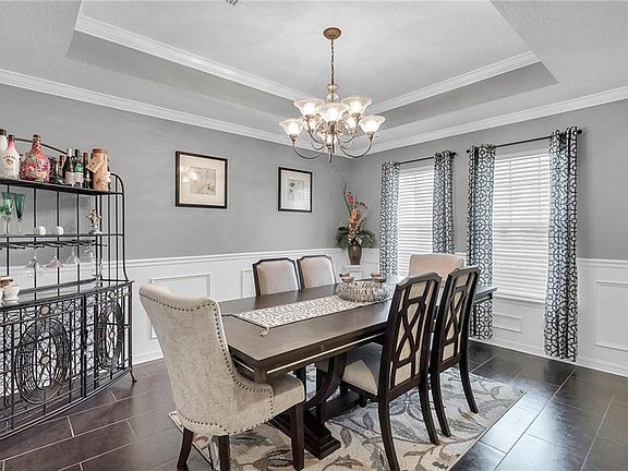 3rd image of 14811 Golden Sunburst Ave