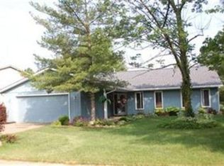 14824 Hartford Trl, Strongsville, OH 44136