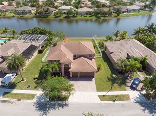 1421 NW 139th Ave, Pembroke Pines, FL 33028