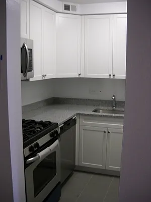 Rented by Realty Operations Group | media 3