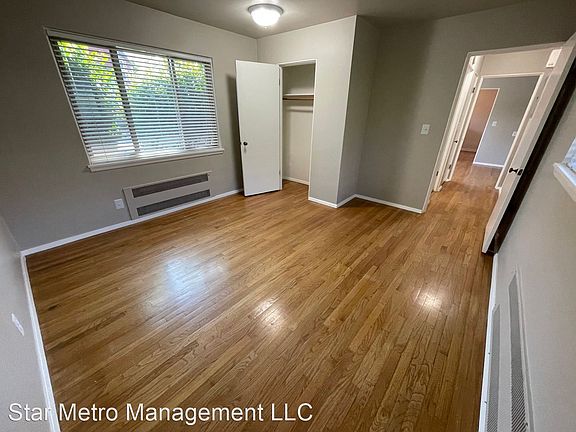 3rd image of 1936 SE Ash St #10397828