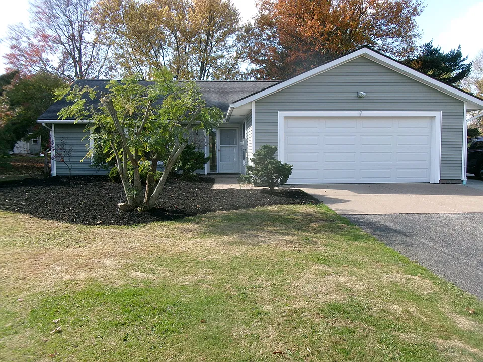 17620 Indian Hills Dr