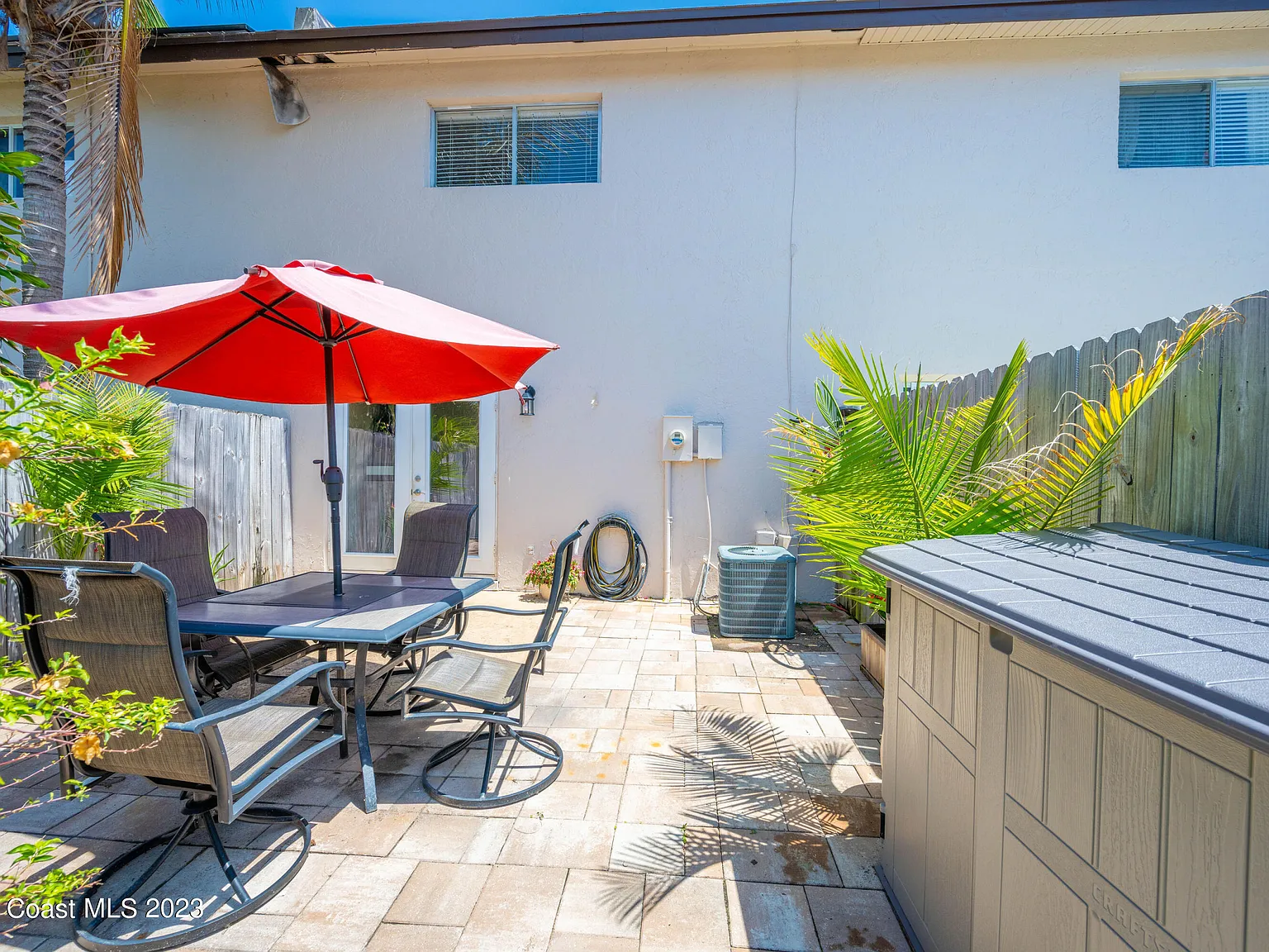 2 bed, 2.5 bath, 1102 sqft, $2,150 — Photo 3