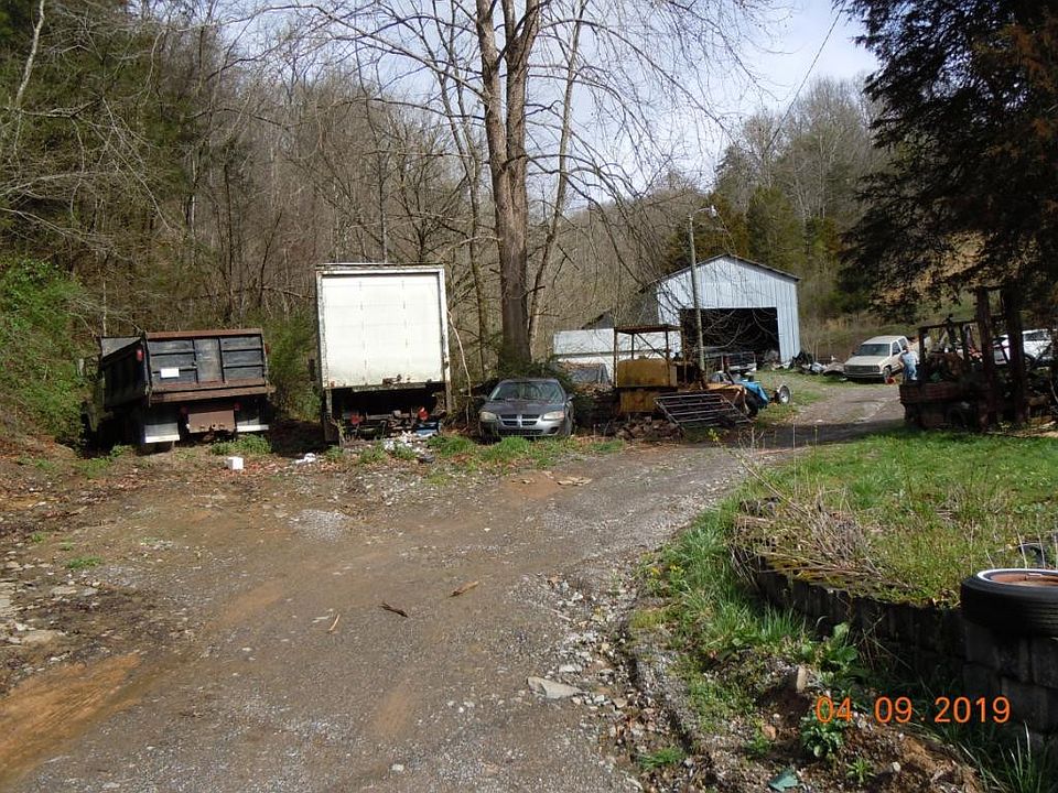 5589 Lower Copper Creek Rd, Castlewood, VA 24224 Zillow