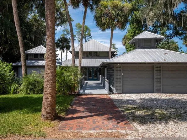 25608 Devonia St, Melrose, FL 32666