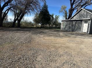 1956 6450th Rd, Montrose, CO 81401