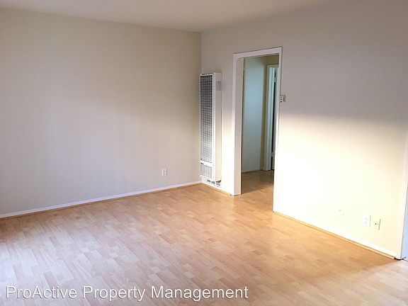 4th image of 723 E Angeleno Ave APT B