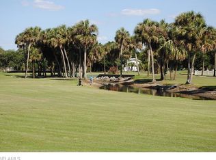 1723 Golf Club Dr APT 4, North Fort Myers, FL 33903