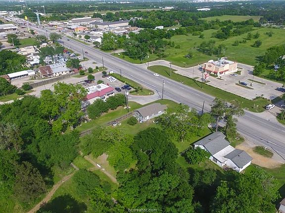 5th image of 2604/2608 E State Highway 21