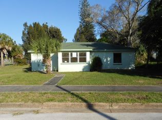 318 N 11th St, Fort Pierce, FL 34950