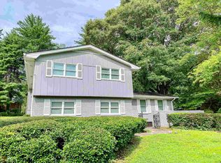 417 Barbashela Dr, Stone Mountain, GA 30088