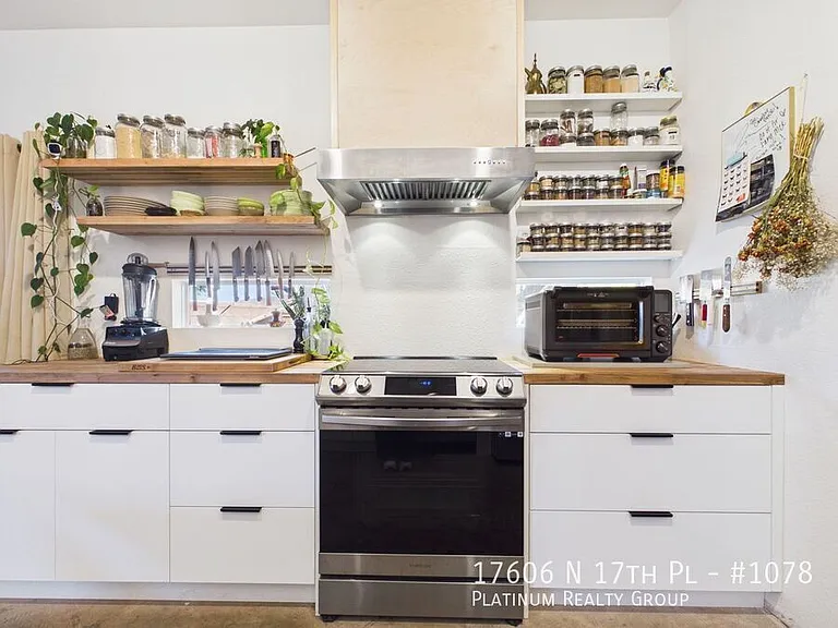 17606 N 17th Pl #1078 — Photo 26