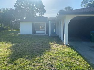 523 SE 24th Ave, Cape Coral, FL 33990